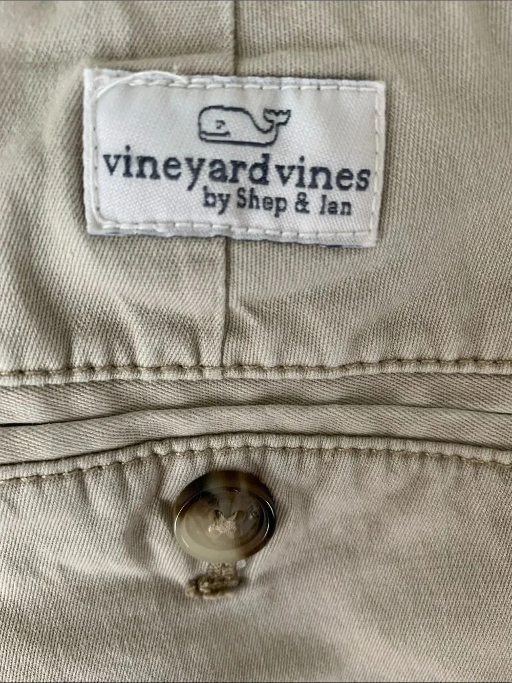Vineyard Vines Men Chino Stretch Light Gray Shorts Size 36